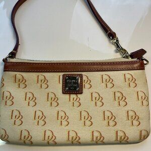 Dooney & Bourke canvas wristlet
